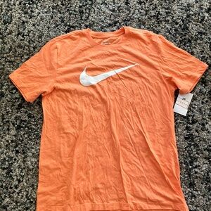 Nike Men’s Shirt